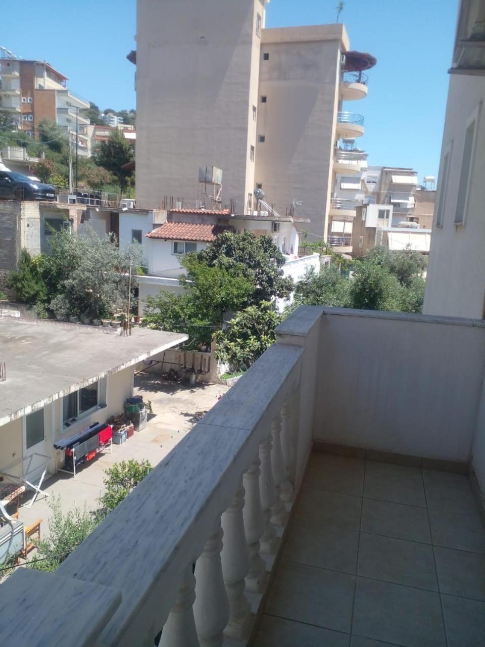 Ideal Aparthotel Saranda מראה חיצוני תמונה